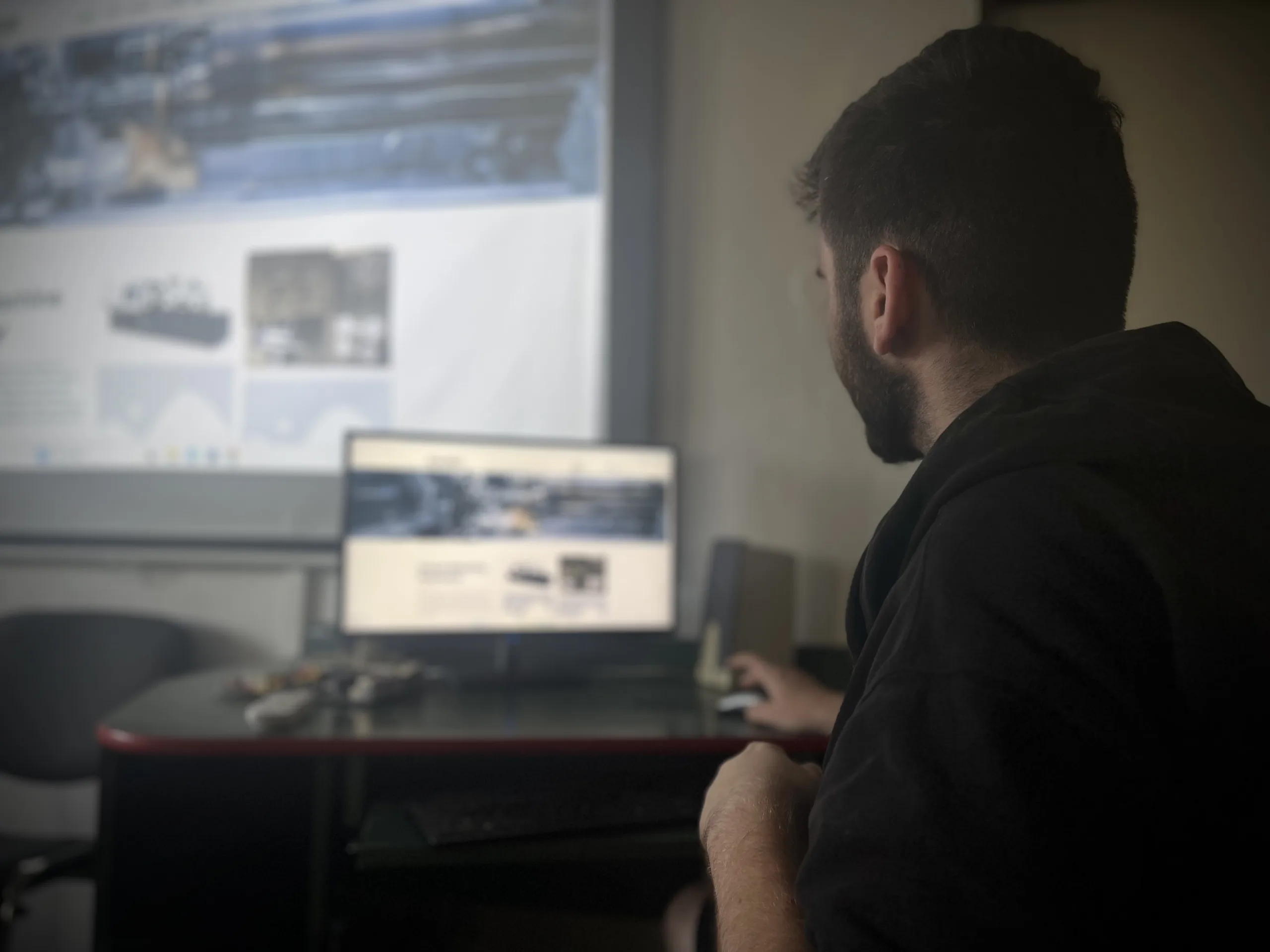 Práce na webových stránkách